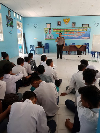 Kapolsek XIII Koto Kampar Taja Sosialisasi di SMAN 1